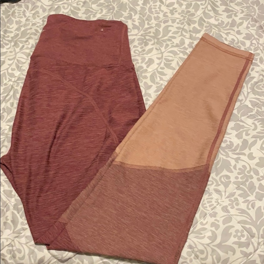 Pink leggings